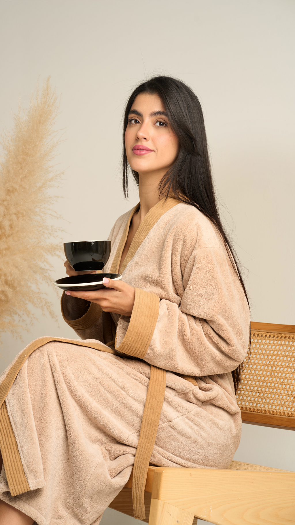 إيليجنت - بني
