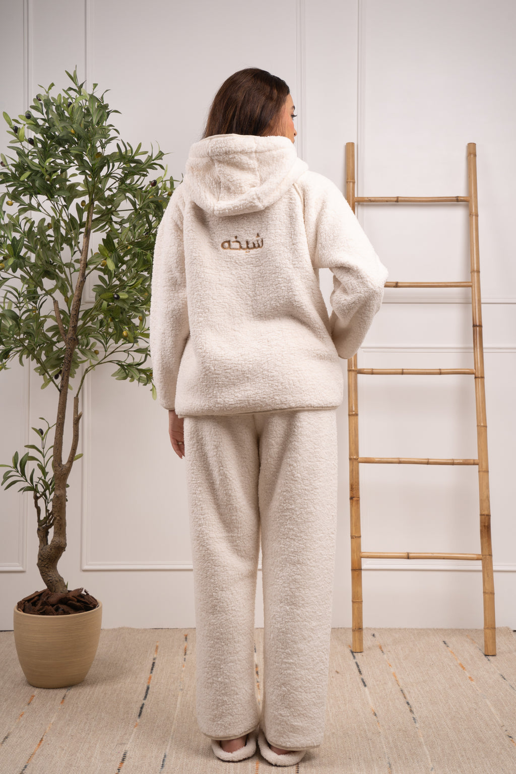 Winter Gift Box - White