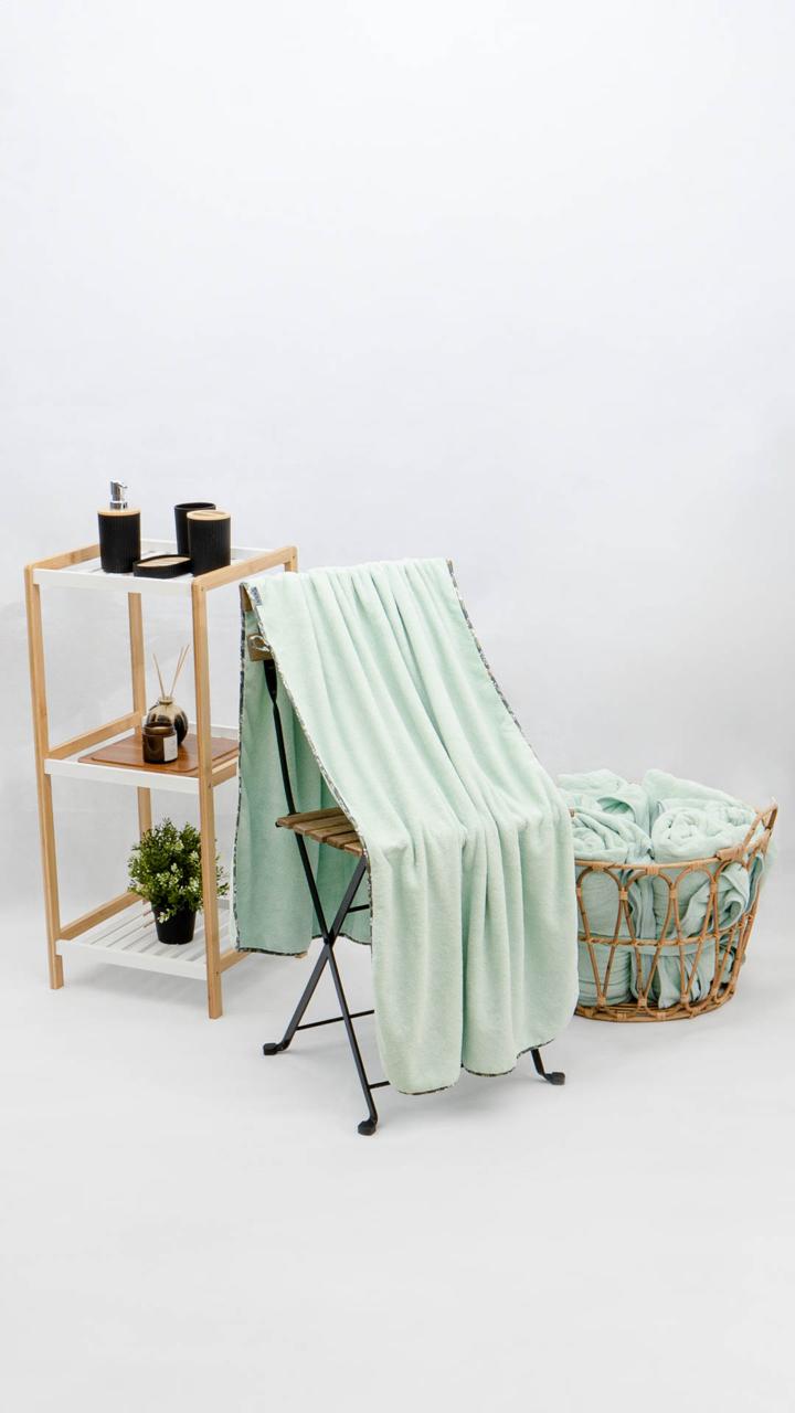 Medium Towel - Mint