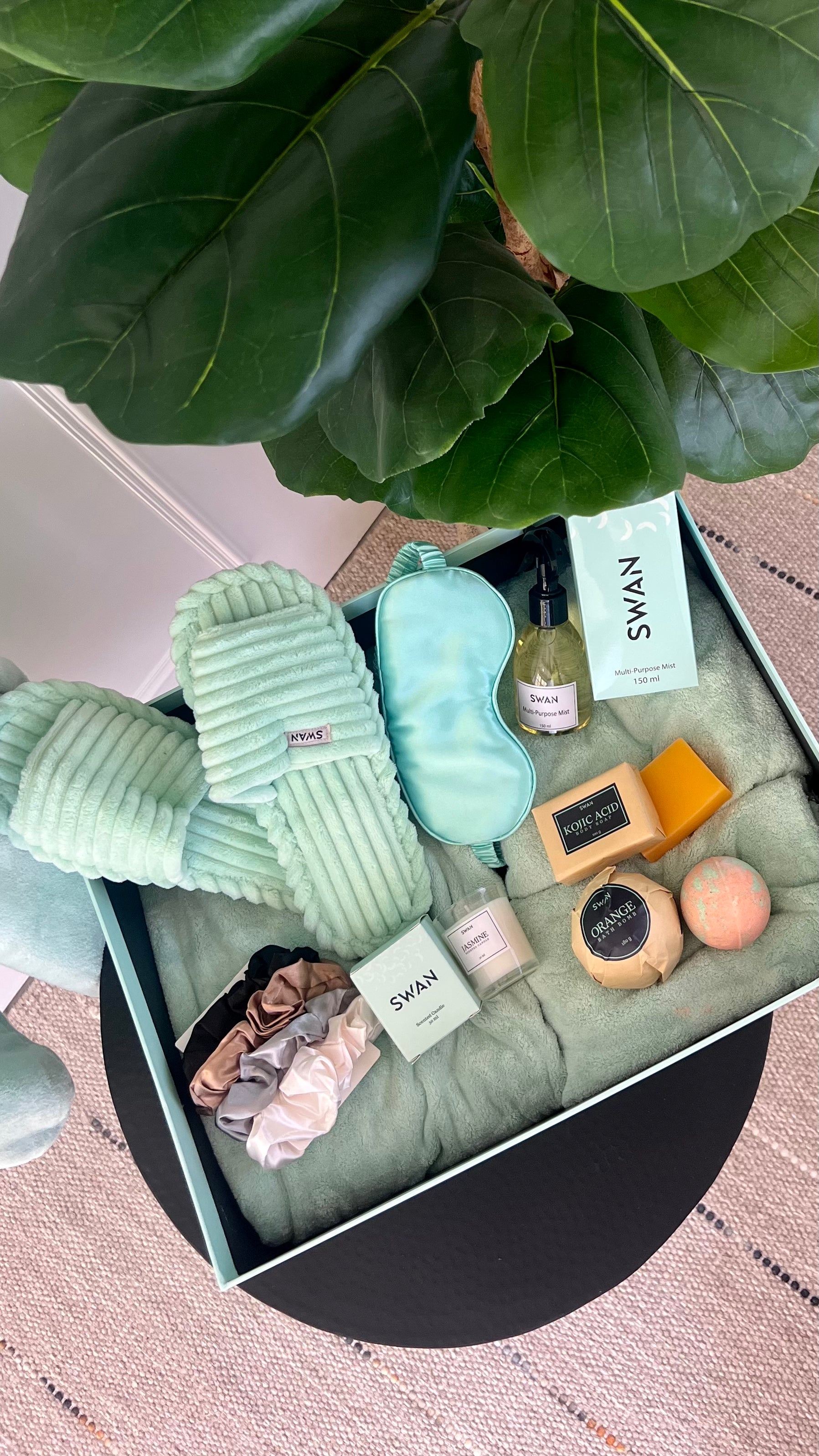 Comfort Hoodie Gift Box - For Her (Mint)